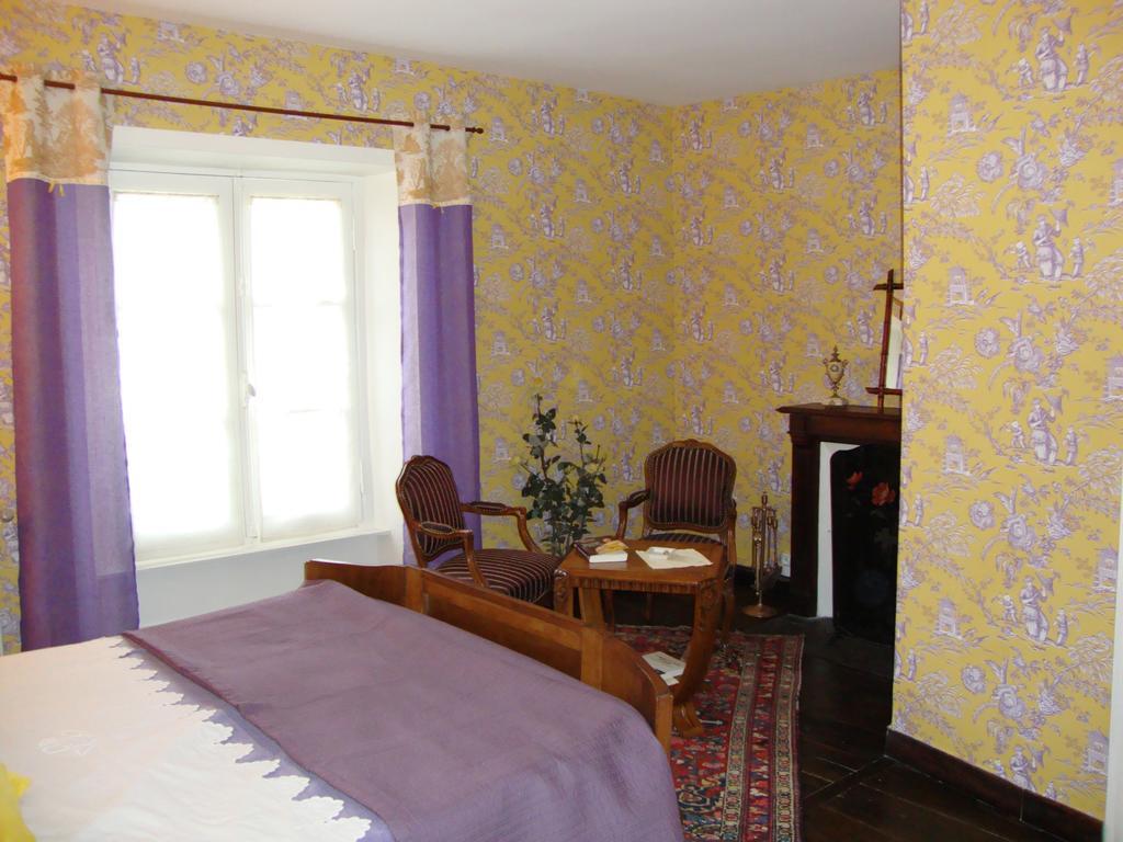 Domaine De La Dame De Lauriere Bed and Breakfast Solignac Exteriör bild